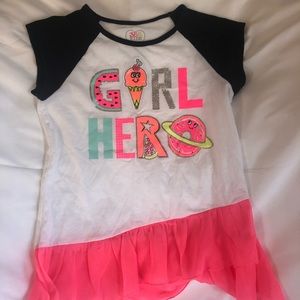 Little girls GIRL HERO top never been worn